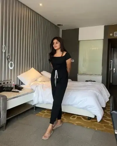 Call Girls Latur Cash On Delivery